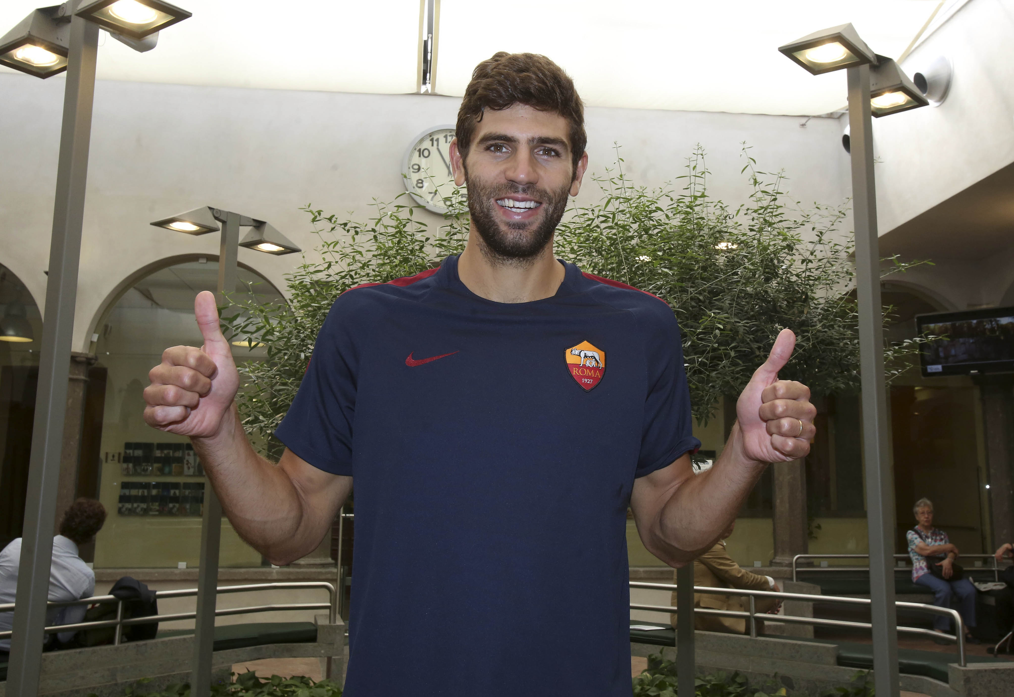 ROME, ITALY - AUGUST 03: Federico Fazio attends medical tests at Villa Stuart on August 3, 2016 in Rome, Italy. (Photo by Luciano Rossi/AS Roma via Getty Images)